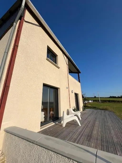 Gites De Landuziere, 8 Couchages Saint-Genet-Lerpt Holiday home